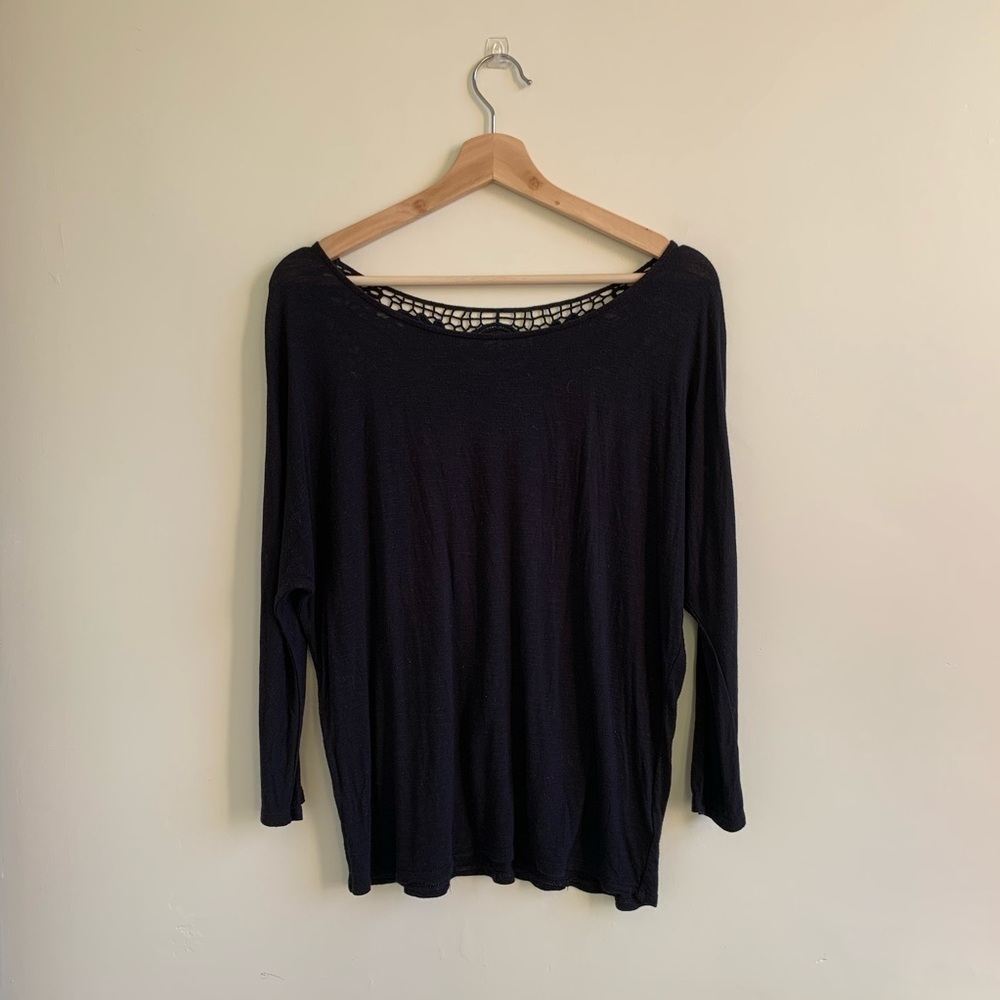 American Eagle Black Lace Back 3/4 Sleeve Top